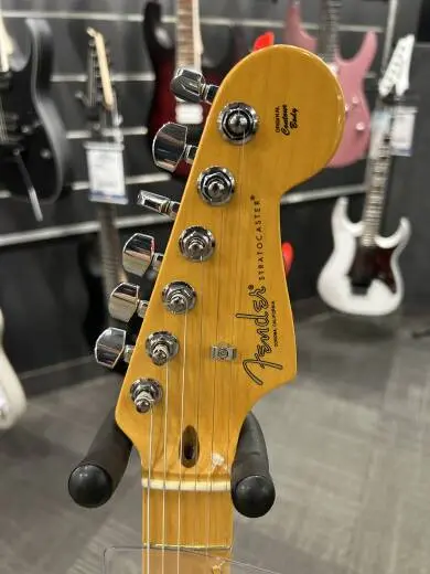 FENDER AM PRO II STRAT MN BLK 2